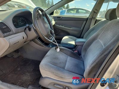 Zdjęcie 7 z 12 samochodu: 2000 TOYOTA CAMRY LE VIN:4T1BE32K13U238099 - miniatura