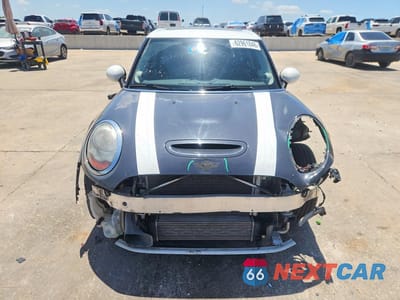 Piąte zdjęcie samochodu w środku: 2015 MINI COOPER S VIN:WMWXU3C52F2B59319 - miniatura