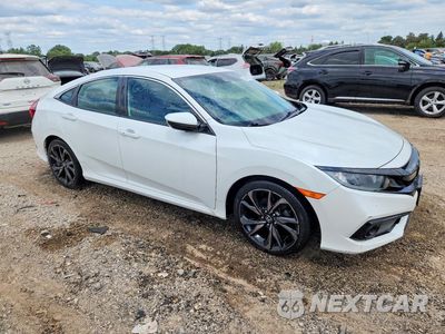 Czwarte zdjęcie samochodu z boku: 2019 HONDA CIVIC SPORT VIN:19XFC2F81KE022741 - miniatura