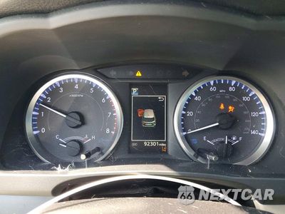 Zdjęcie 9 z 14 samochodu: 2019 TOYOTA HIGHLANDER LE VIN:5TDZARFH6KS053002 - miniatura