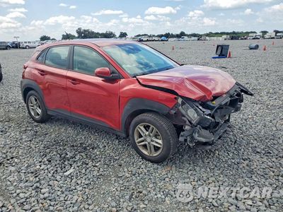 Czwarte zdjęcie samochodu z boku: 2020 HYUNDAI KONA SE VIN:KM8K12AAXLU428837 - miniatura