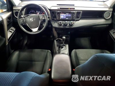 Zdjęcie 8 z 13 samochodu: 2018 TOYOTA RAV4 LE VIN:2T3BFREV4JW762874 - miniatura