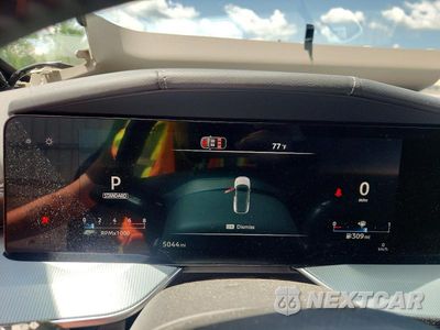 Zdjęcie 9 z 14 samochodu: 2026 NISSAN MURANO SL VIN:5N1AZ3CS9TC109385 - miniatura