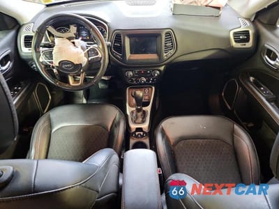 Zdjęcie 8 z 13 samochodu: 2020 JEEP COMPASS LATITUDE VIN:3C4NJDBBXLT129928 - miniatura