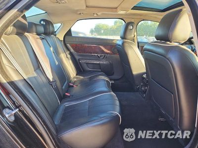 Zdjęcie 10 z 12 samochodu: 2015 JAGUAR XJL PORTFOLIO VIN:SAJWJ2GD2F8V77264 - miniatura