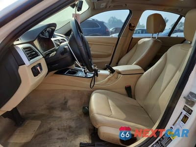 Zdjęcie 7 z 12 samochodu: 2014 BMW 320 I XDRIVE VIN:WBA3C3C50EPV90452 - miniatura