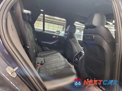 Zdjęcie 11 z 13 samochodu: 2019 BMW X5 XDRIVE40I VIN:5UXCR6C59KLL31284 - miniatura