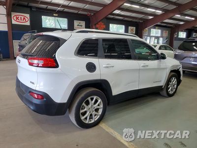 Trzecie zdjęcie samochodu z tyłu: 2014 JEEP CHEROKEE LATITUDE VIN:1C4PJLCB8EW149237 - miniatura