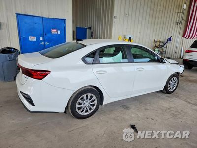 Trzecie zdjęcie samochodu z tyłu: 2020 KIA FORTE FE VIN:3KPF24AD4LE207872 - miniatura