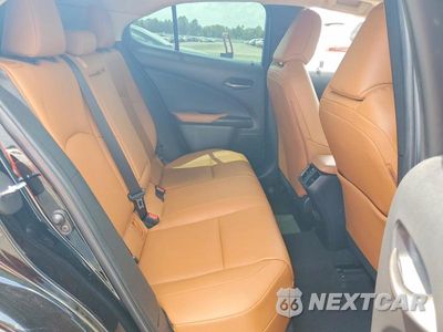 Zdjęcie 10 z 12 samochodu: 2021 LEXUS UX 200 BASE VIN:JTHP3JBH3M2043576 - miniatura