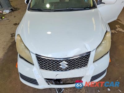 Zdjęcie 11 z 12 samochodu: 2012 SUZUKI KIZASHI S VIN:JS2RF9A16C6100838 - miniatura