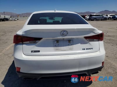 Zdjęcie 6 z 13 samochodu: 2017 LEXUS IS 200T VIN:JTHBA1D23H5055319 - miniatura