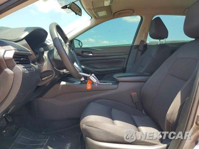 Zdjęcie 7 z 12 samochodu: 2019 NISSAN ALTIMA S VIN:1N4BL4BV3KC223852 - miniatura