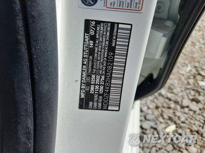 Zdjęcie 12 z 12 samochodu: 2017 MERCEDES-BENZ E 300 4MATIC VIN:WDDZF4KB2HA082109 - miniatura