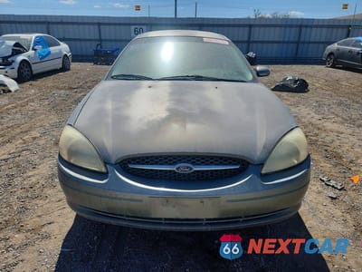 Piąte zdjęcie samochodu w środku: 2002 FORD TAURUS SE VIN:1FAFP53UX2A190538 - miniatura