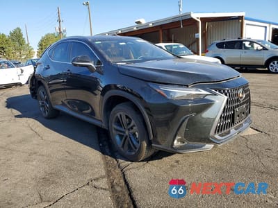 Czwarte zdjęcie samochodu z boku: 2026 LEXUS NX 450H+ LUXURY VIN:JTJHKCFZ9T2077668 - miniatura