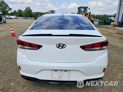 Zdjęcie 6 z 12 samochodu: 2019 HYUNDAI SONATA SEL VIN:5NPE34AF5KH816912 - miniatura