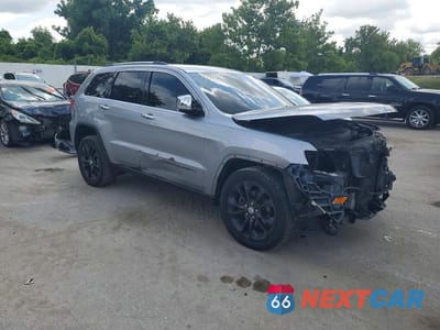 Czwarte zdjęcie samochodu z boku: 2017 JEEP GRAND CHEROKEE LIMITED VIN:1C4RJFBG0HC844065 - miniatura