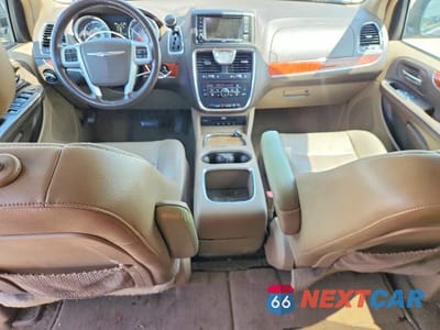 Zdjęcie 8 z 13 samochodu: 2014 CHRYSLER TOWN & COUNTRY TOURING L VIN:2C4RC1CG5ER192364 - miniatura