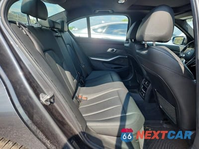 Zdjęcie 10 z 12 samochodu: 2019 BMW 330XI VIN:WBA5R7C51KFH20399 - miniatura