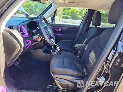 Zdjęcie 7 z 13 samochodu: 2021 JEEP RENEGADE LATITUDE VIN:ZACNJDBB3MPM35908 - miniatura