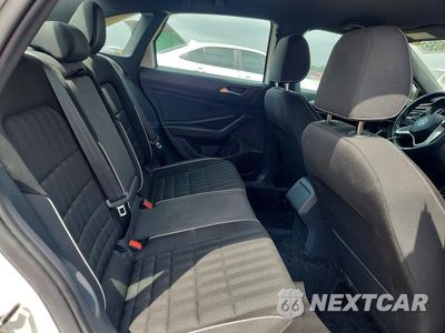 Zdjęcie 10 z 13 samochodu: 2023 VOLKSWAGEN JETTA SPORT VIN:3VWBM7BU0PM035213 - miniatura