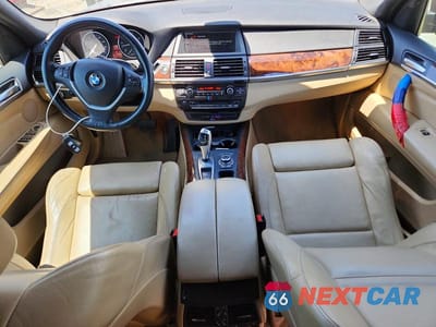 Zdjęcie 8 z 13 samochodu: 2012 BMW X5 XDRIVE35D VIN:5UXZW0C56CL667122 - miniatura