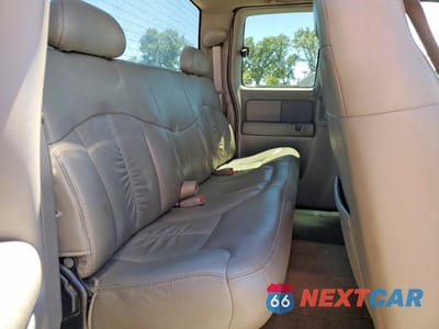 Zdjęcie 10 z 12 samochodu: 2000 CHEVROLET SILVERADO K1500 VIN:1GCEK19T1YE332644 - miniatura