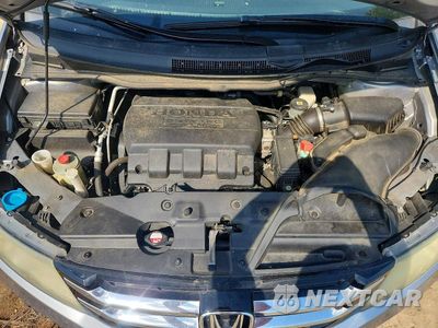 Zdjęcie 12 z 13 samochodu: 2016 HONDA ODYSSEY EXL VIN:5FNRL5H64GB046950 - miniatura