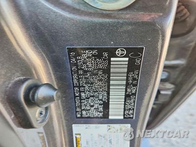 Zdjęcie 12 z 12 samochodu: 2016 TOYOTA PRIUS THREE TOURING VIN:JTDKARFU0G3019340 - miniatura