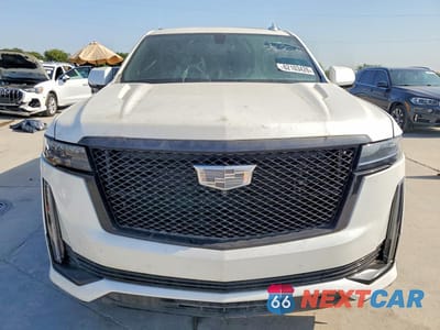 Piąte zdjęcie samochodu w środku: 2021 CADILLAC ESCALADE VIN:1GYS3EKLXMR486493 - miniatura