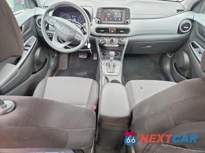 Zdjęcie 8 z 13 samochodu: 2021 HYUNDAI KONA SE VIN:KM8K12AA9MU662291 - miniatura
