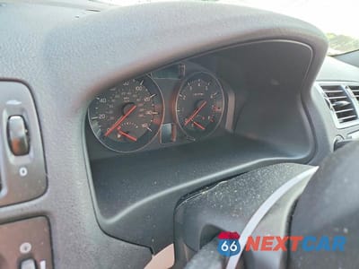 Zdjęcie 9 z 12 samochodu: 2010 VOLVO C70 T5 VIN:YV1672MC7AJ092087 - miniatura
