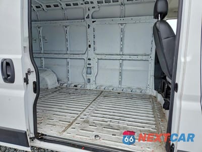Zdjęcie 11 z 13 samochodu: 2025 RAM PROMASTER 2500 2500 HIGH VIN:3C6LRVDG2SE507202 - miniatura