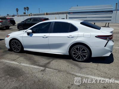 Drugie zdjęcie samochodu z przodu: 2018 TOYOTA CAMRY SE VIN:4T1B11HK4JU564581 - miniatura