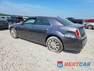 Drugie zdjęcie samochodu z przodu: 2013 CHRYSLER 300 VIN:2C3CCAKT5DH733054 - miniatura