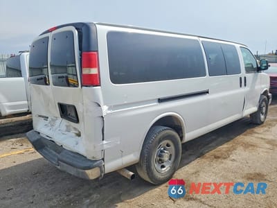 Trzecie zdjęcie samochodu z tyłu: 2008 CHEVROLET EXPRESS G3500 VIN:1GAHG39K781233151 - miniatura