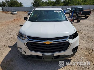Piąte zdjęcie samochodu w środku: 2020 CHEVROLET TRAVERSE LS VIN:1GNERFKW7LJ137636 - miniatura
