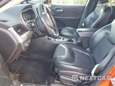 Zdjęcie 7 z 13 samochodu: 2015 JEEP CHEROKEE TRAILHAWK VIN:1C4PJMBS9FW786467 - miniatura