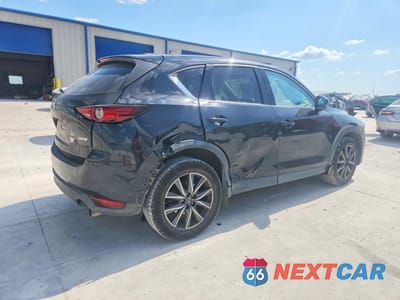 Trzecie zdjęcie samochodu z tyłu: 2018 MAZDA CX-5 GRAND TOURING VIN:JM3KFADM9J0325894 - miniatura