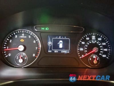 Zdjęcie 9 z 13 samochodu: 2016 KIA SORENTO LX V6 VIN:5XYPGDA51GG039017 - miniatura