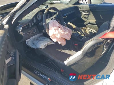 Zdjęcie 8 z 12 samochodu: 2016 PORSCHE 911 GT3 RS VIN:WP0AF2A98GS193296 - miniatura