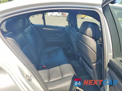 Zdjęcie 10 z 12 samochodu: 2011 BMW 535 XI VIN:WBAFU7C57BC778230 - miniatura