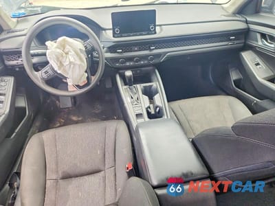 Zdjęcie 8 z 12 samochodu: 2023 HONDA ACCORD EX VIN:1HGCY1F32PA024660 - miniatura