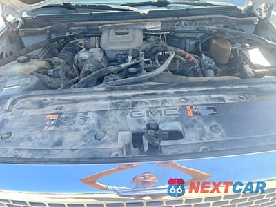 Zdjęcie 7 z 14 samochodu: 2015 GMC SIERRA K2500 DENALI VIN:1GT120E85FF601018 - miniatura