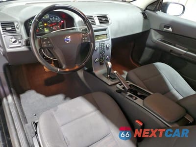 Zdjęcie 8 z 13 samochodu: 2012 VOLVO C30 T5 VIN:YV1672MK3C2271036 - miniatura