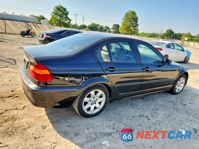 Trzecie zdjęcie samochodu z tyłu: 2005 BMW 325 I VIN:WBAEV33455KW20133 - miniatura