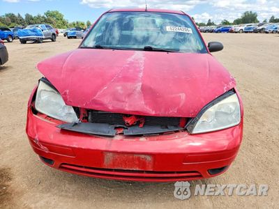 Piąte zdjęcie samochodu w środku: 2005 FORD FOCUS ZX4 VIN:1FAFP34N75W155328 - miniatura
