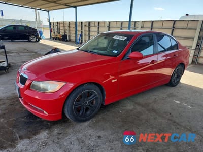 2008 BMW 328 I WBAVA37598NL56559 - główne zdjęcie licytacji z USA - miniatura