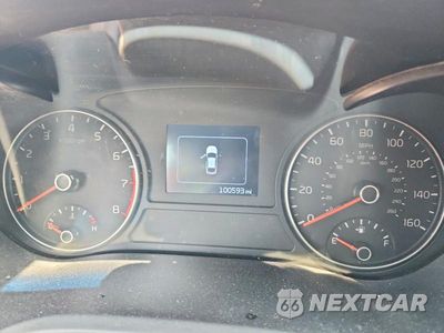 Zdjęcie 9 z 13 samochodu: 2017 KIA OPTIMA LX VIN:5XXGT4L39HG170533 - miniatura